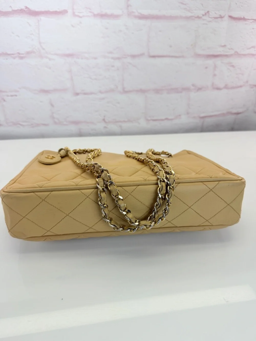 CHANEL Tan Matelasse Quilted Leather Shoulder Tote Vintage